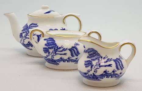 Coalport miniature teaset - as per photo