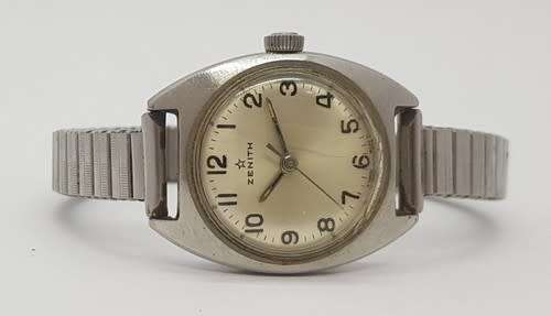 Ladies Zenith watch, working - as per photo