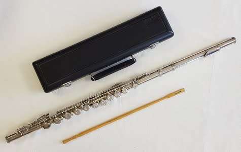 Jupiter Student Flute - JFL511- silver plated excellent condition in original case as per photo