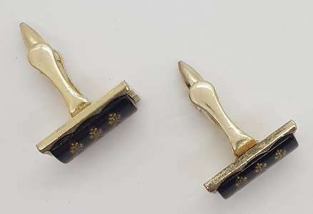 Vintage Pair of Cufflinks in box - as per photo