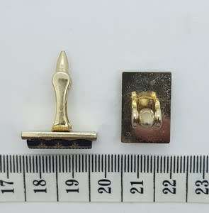 Vintage Pair of Cufflinks in box - as per photo