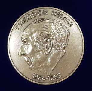 Theodor Heuss Medaille 1884 - 1963 Democratic Party 25 year medallion
