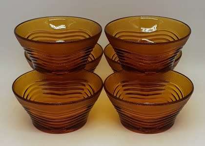 Lot of 6 amber Duralex pudding bowls made in France as per photo