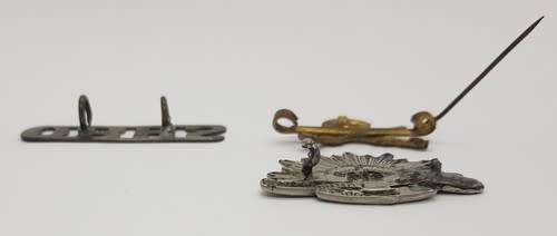 Lot of 3 British and Australian Badges as per photo