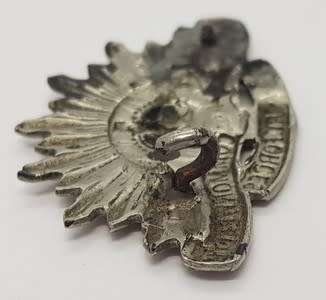 Lot of 3 British and Australian Badges as per photo