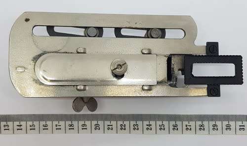Vintage Famous Buttonhole Worker including components with instructions in original box-as per photo