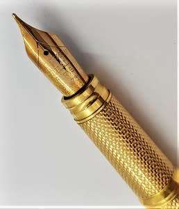 Waterman Paris 18ct Gold -Tipped Fountain Pen and Pencil Set in box - as per photo