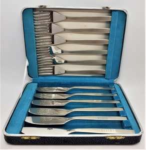 Winegartens Ltd Stainless Steel Cutlery Set in box - as per photo