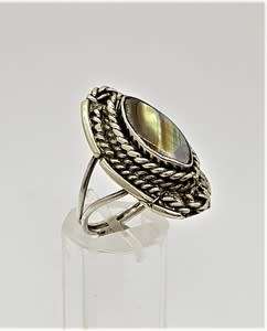 925 Sterling Silver Ring weight 7,6g Size R as per photo