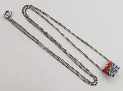 925 Sterling Silver Chain with pendant weight 2.9g as per photo