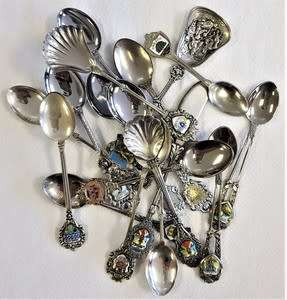 Lot of 18 souvenir spoons from around the world  - as per photo