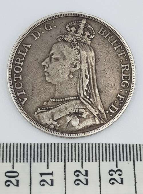 1892 Queen Victoria Sterling Silver Crown weight 28g diameter 38mm as per photo
