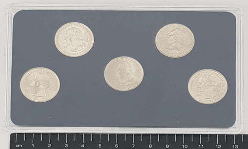 2000 USA 50 States Commemorative Quarters Philadelphia Mint as per photo