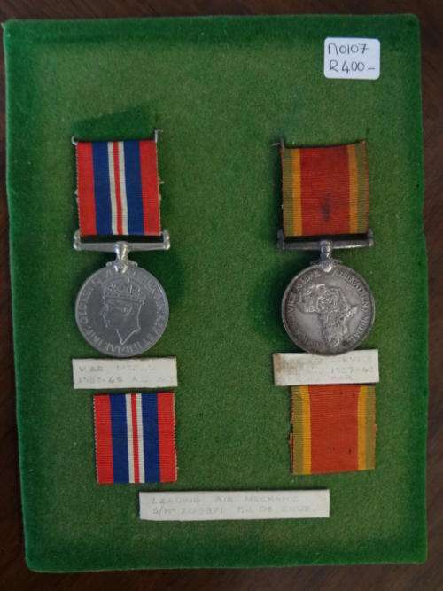 Pair of WW2 S.A. medals to leading air mechanic P.J. De Cruz PRICE REDUCED