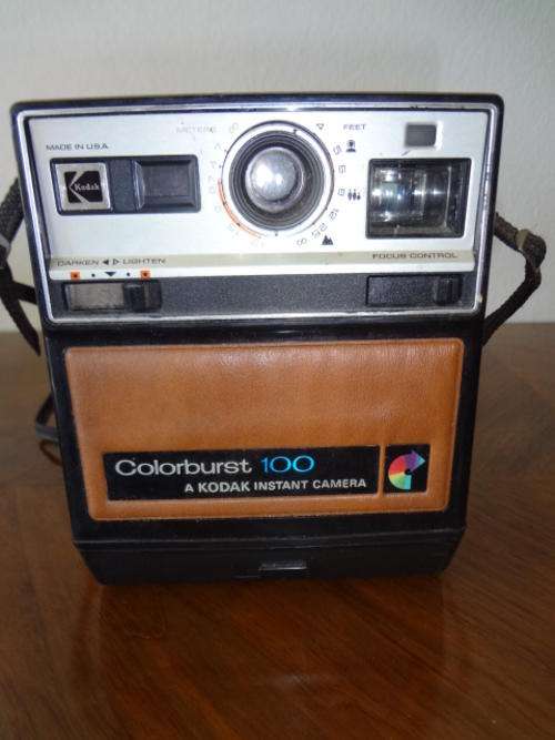Kodak Colorburst 100 instant camera with flash as per photo