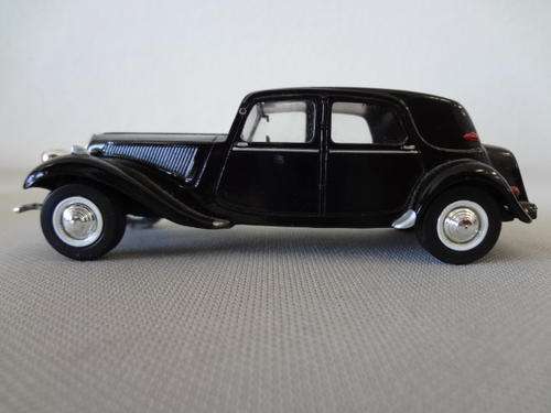 delPrado 1954 Citroen 11CV as per scan