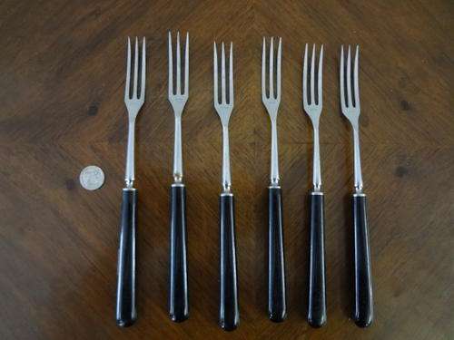 Lot of 6 Forks as per photo