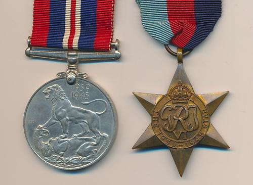 Pair of unnamed WW2 medals as per scan
