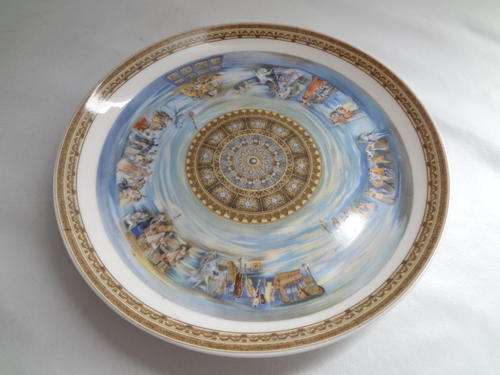 Lovely printed hanging side plate- Royal Hartford Bone China - as per photo