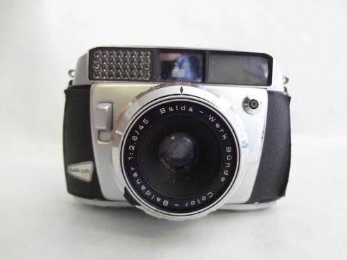 Balda - Werk Bunde 1:2.8/45mm camera in leather pouch - as per photo