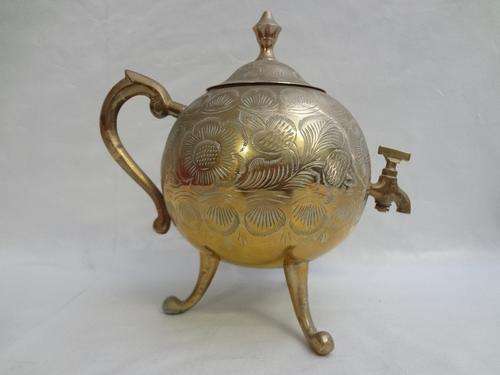 Brass urn with lid - as per photo