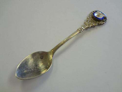 Mikimoto Pearl Island EPNS spoon- as per photo