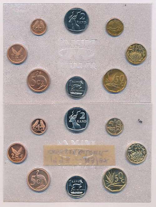 Lot of 2 South Africa mint packs - 1991 & 1993 - as per scan