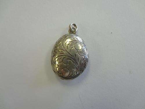 925 Silver vintage locket - as per photo