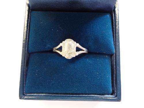 925 Silver kids ring - size J/49 - as per photo