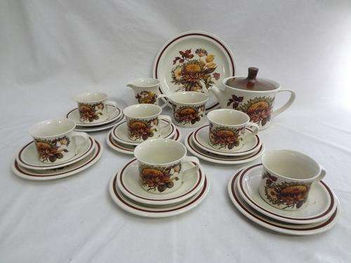 Midwinter (October) coffee set made in England - as per photo