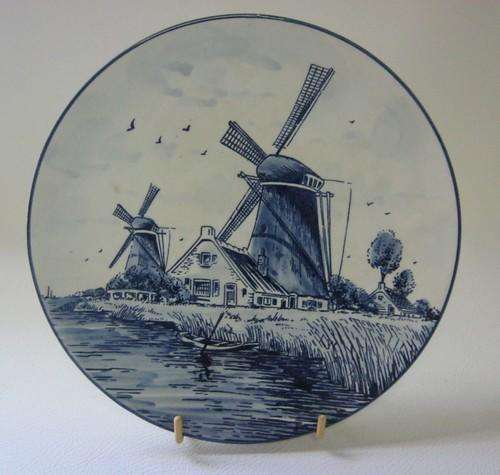 Delft Blue hanging plate made in Holland - as per photo
