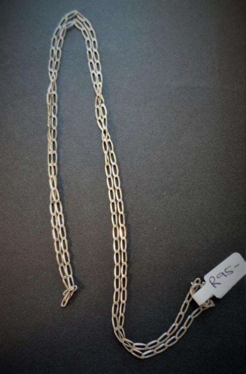 Silver chain - as per photo