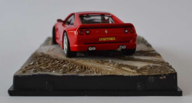 James Bond 007 Ferrari F355  GTS - Goldeneye Model Car 1:43 as per photo