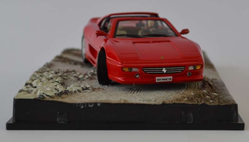 James Bond 007 Ferrari F355  GTS - Goldeneye Model Car 1:43 as per photo