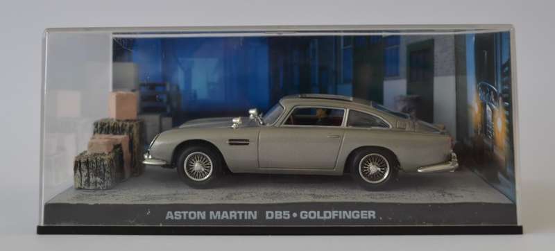 James Bond 007 Asto Martin DB5 - Goldfinger Model Car Scale 1:43 as per photo