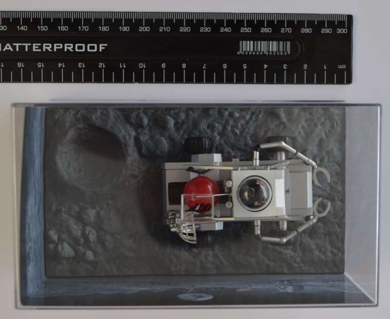James Bond 007 Moon Buggy - Diamonds Are Forever Scale 1:64 as per photo
