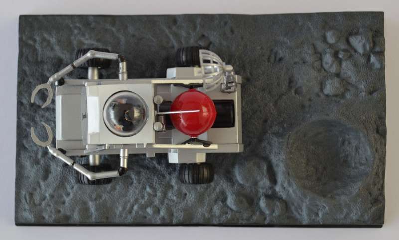James Bond 007 Moon Buggy - Diamonds Are Forever Scale 1:64 as per photo