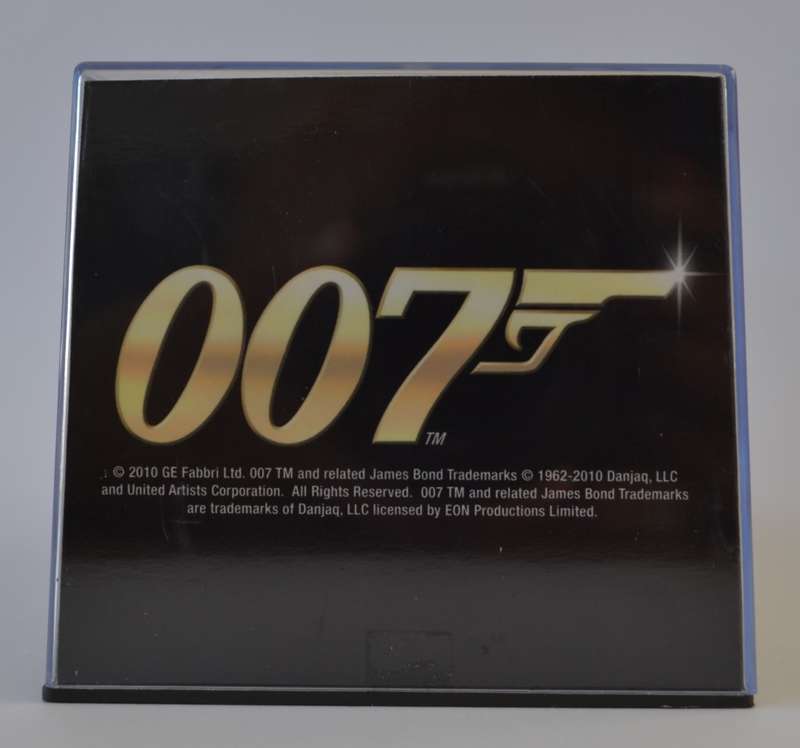 James Bond 007 Range Rover Convertible - Octopussy Model Car Scale 1:43 as per photo