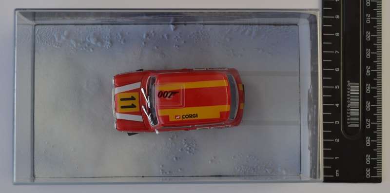 James Bond 007 Austin Mini - On Her Majesty`s Secret Service Model Car Scale 1:64 as per photo