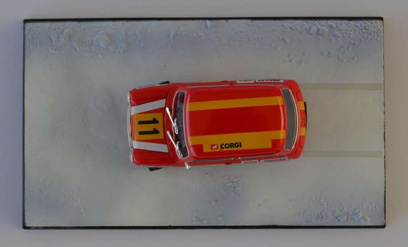 James Bond 007 Austin Mini - On Her Majesty`s Secret Service Model Car Scale 1:64 as per photo