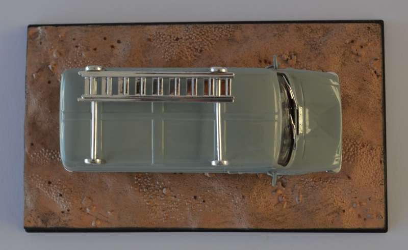 James Bond 007 Leyland Sherpa Van - For Your Eyes Only Model Car Scale 1:43 as per photo
