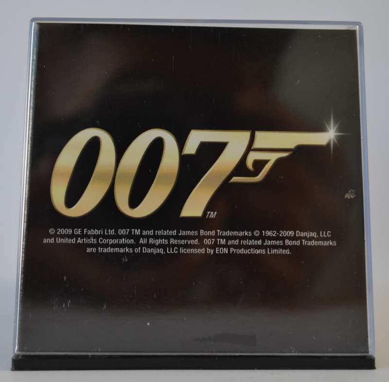 James Bond 007 Leyland Sherpa Van - For Your Eyes Only Model Car Scale 1:43 as per photo