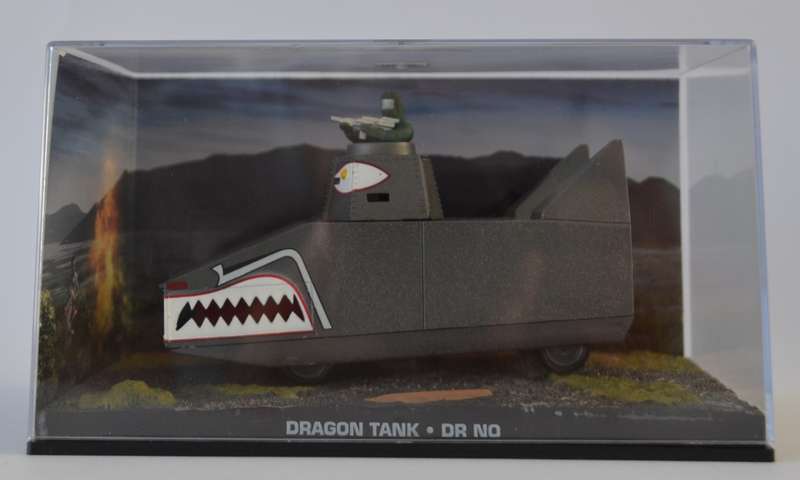 James Bond 007 Dragon Tank - Dr No Model Car Scale 1:43 as per photo