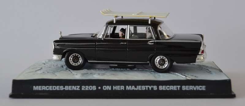 James Bond 007 Mercedes Benz 220S-On Her Majesty`s Secret Service Model Car Scale 1:43 as per photo