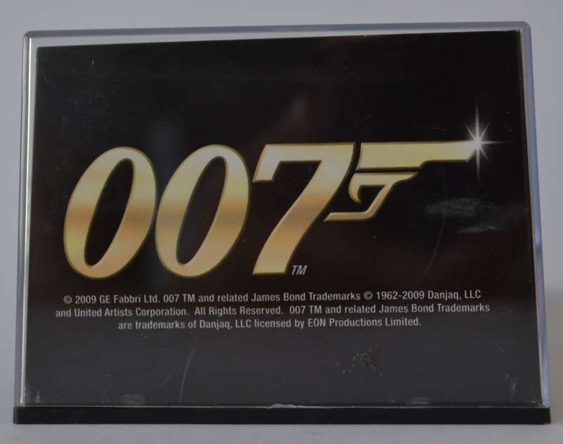 James Bond 007 Lotus Esprit Turbo - For Your Eyes Only Model Car Scale 1:43 as per photo