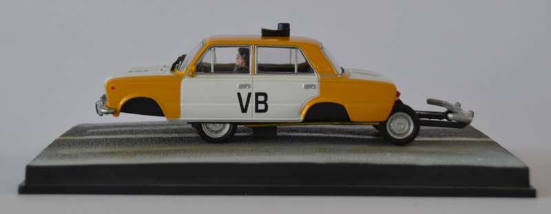 James Bond 007 Lada 1500 - The Living Daylights Model Car Scale 1:43 as per photo