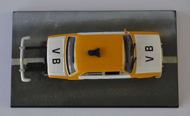 James Bond 007 Lada 1500 - The Living Daylights Model Car Scale 1:43 as per photo