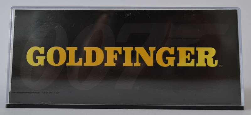 James Bond 007 Mercedes Benz 220S - Goldfinger Model Car Scale 1:43 as per photo