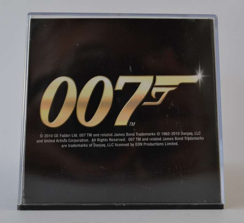 James Bond 007 Hovercraft - Die Another Day Model Car Scale 1:43 as per photo