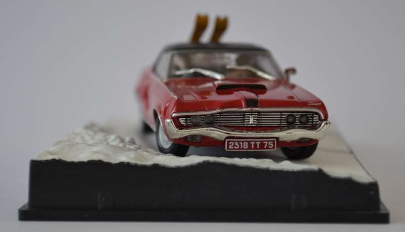 James Bond 007 Mercury Cougar - On Her Majesty`s Secret Service Model Car Scale 1:43 as per photo